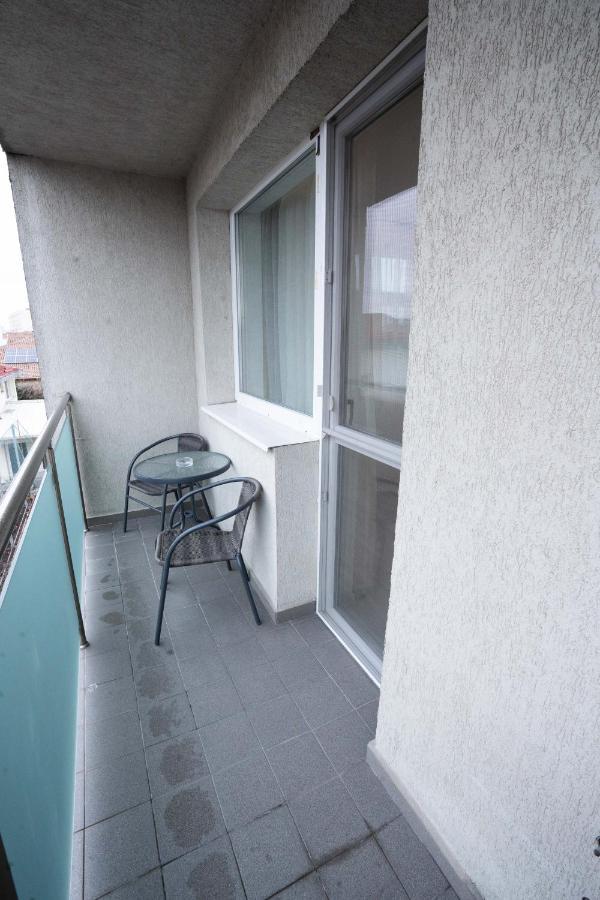 ブカレストRcity Apartament 4アパートメント エクステリア 写真